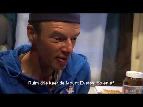 Professor Johan Swinnen loopt naar Compostela