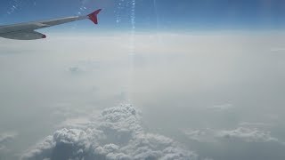 Airplane passenger films strange phenomenon when flying over China - Take a look!!!