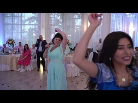 Песня мамы на свадьбе с цыганами