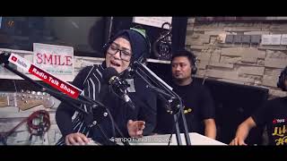 Download lagu Deritamu Deritaku #lilinherlina mp3