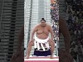 Throwback to Yokozuna Akebono performing ‘dohyo-iri’ ❤️