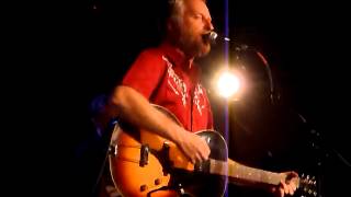 Billy Bragg - Nobody Knows Nothing Anymore