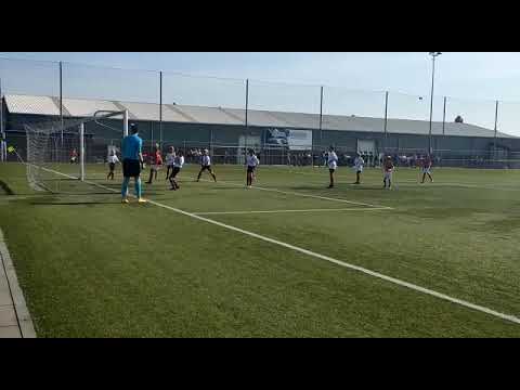 kopbal Floris Pronk DSO JO13-1 vs VV Groeneweg JO13-1 (beker)