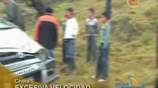 preview picture of video 'Excesiva velocidad provoca accidente en vía Tacabamba - Chota'