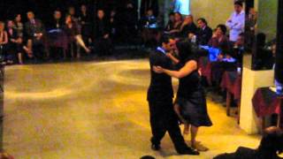 Facundo de la Cruz y Paola Sanz - Raza Criolla (O. Pugliese) MILONGA "Porteño y Bailarin"