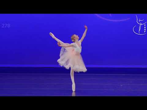 Vivienne Robillard - Swanhilda (Coppelia)