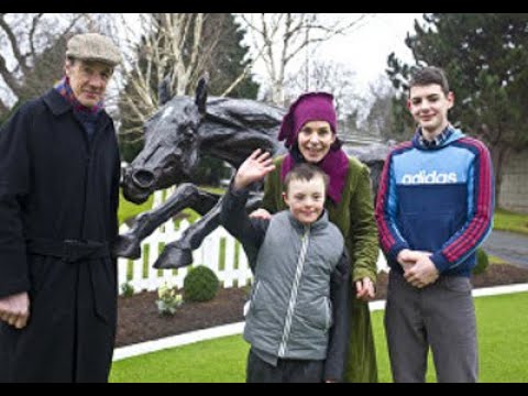 Siobhan Bulfin - handmade bronze horses - YouTube