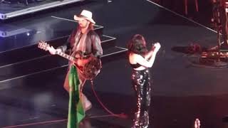 Noah, Miley and Billy Ray Cyrus "Achy Breaky Heart" Madison Square Garden 2017