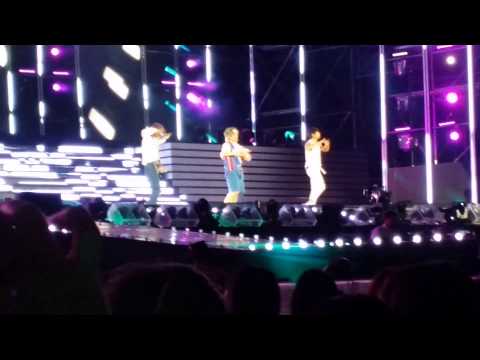 [Fancam] 20150523 Dream Concert - Shinee View