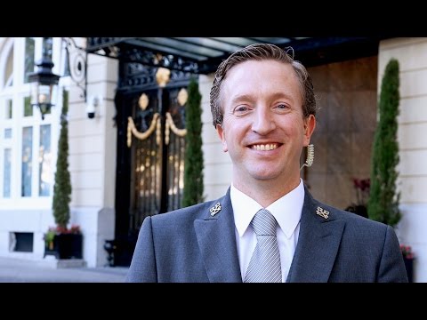 How Hotel Ritz Madrid’s Chief Concierge Runs His Legendary Desk