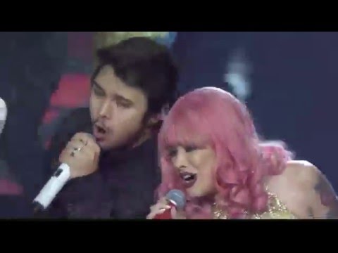 Ayrton Montarroyos, Junior Lord, Nikki e Renato Vianna cantam ‘Óculos’