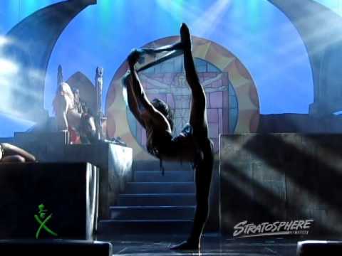 Вид на Америку: Лас Вегас: Bite Topless Vampires шоу