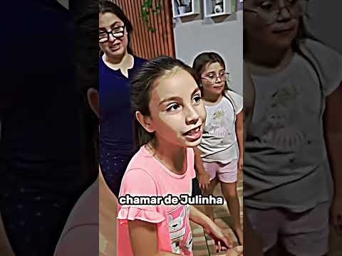 QUE ISSO JULIA VOCÊ  TÁ USANDO O JOÃO ISMAEL