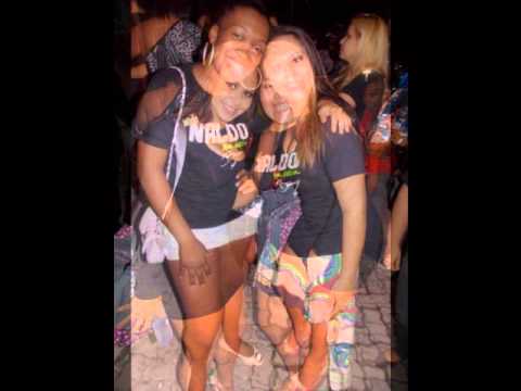 De Mariana Faceira, Beatriz Correa, Helen Valeriano para Dudinha Vieira