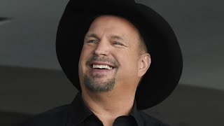 Garth Brooks&#39; Daughters Grew Up To Be Gorgeous