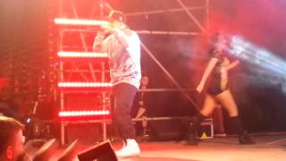 Daddy Yankee - La Nueva &amp; La Ex (Live @Fiesta Roma - Italia 2014) ( HD )