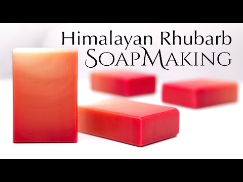 Rhubarb Ombre Soap Making
