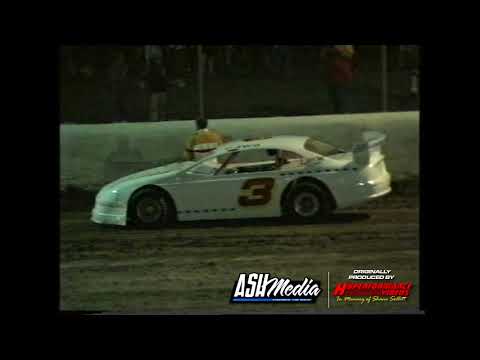 Super Sedans: Allstar Series R01 - Parade - Yandina Speedway - 02.01.2000