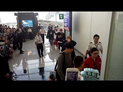 171202 Super Junior @ HKG International Airport flying back to Korea