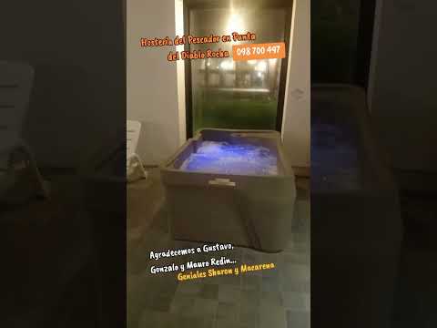 La prueba del agua en Hostería del Pescador en Punta del Diablo Rocha