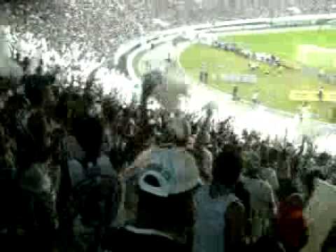 Inferno Coral no classico das multidoes