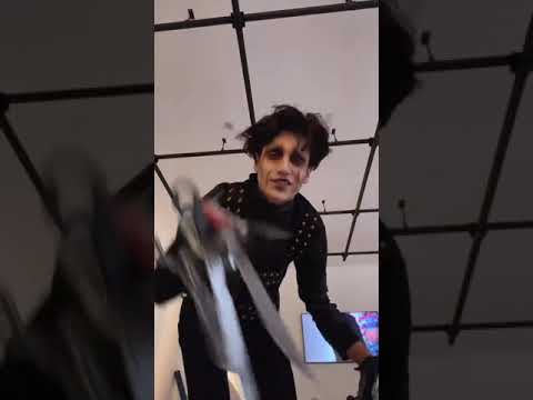 YouTube Thumbnail