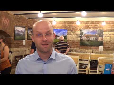 Kastély Erdélyben. Farkas András a kiállításról