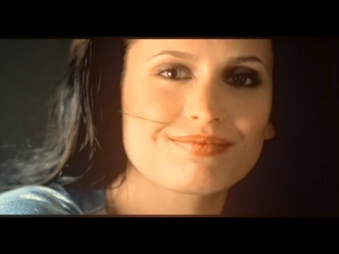 Maija Vilkkumaa - Totuutta ja Tehtävää