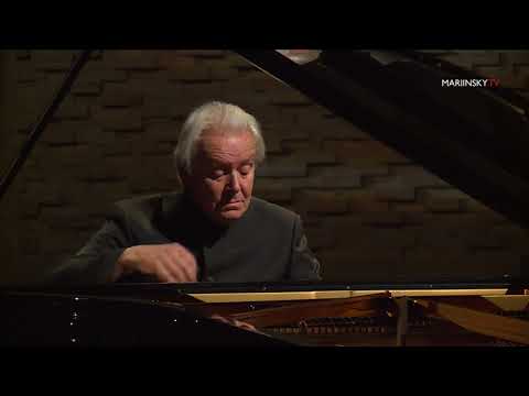download lagu mp3 mp4 Christian Blackshaw Piano, download mp3 Christian Blackshaw Piano free download, download mp3 Christian Blackshaw Piano