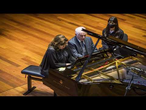 ✅  Barenboim se rodea de su familia para homenajear a Bashkirov