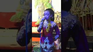 Download lagu SINDEN CILIK  II WRENGES KIDUNG WINASTIKO KELAS 4 SD II mp3