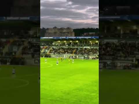 Visto de azul e branco!! 💙🐉