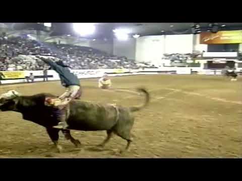 K.J. Pletcher vs Battle Ax - 94 Bullbusters