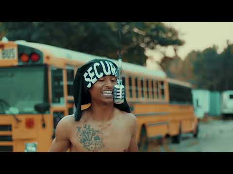 Superstar - No Gun No Knife Live Mic Performance