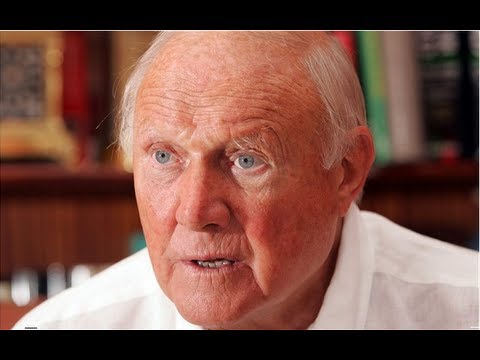 CPS: Stuart Hall 'an opportunistic predator'