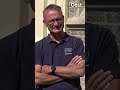 Henk werkt op grote hoogtes, deze baan is niet voor watjes! | RTV Oost
