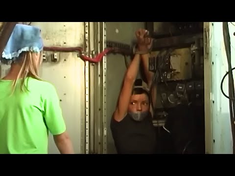 КЛАССНЫЙ СЕРИАЛ! СУПЕРАГЕНТ КОМБАТ УЧИТ ПЯТЕРЫХ ПОДРОСТКОВ БЫТЬ СУПЕРШПИОНАМИ! ЦВЕТ НАЦИИ