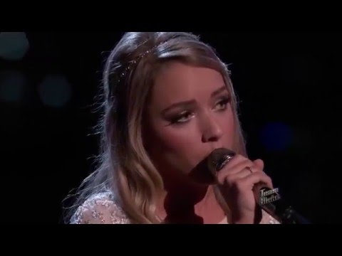 17-Year Old Emily Ann Roberts Sings Elvis Presley's In The Garden - The Voice