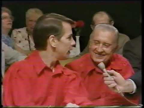 Walter Ostanek CKCO TV "Polka Time" - Tony Petkovsek interviews Frank Yankovic & Joey Miskulin