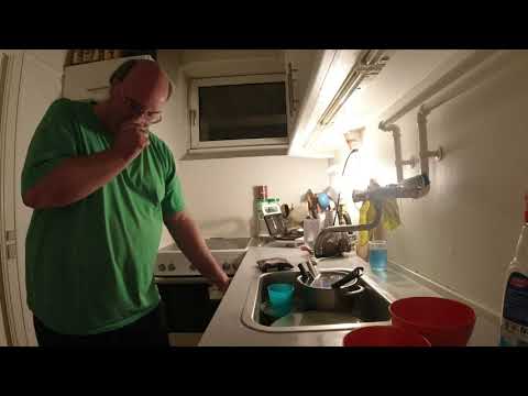 MongoTV_5405 - JEG IKKE MEDLEM AF DEN LILLE DANSKE SPLAY YOUTUBER BANDE