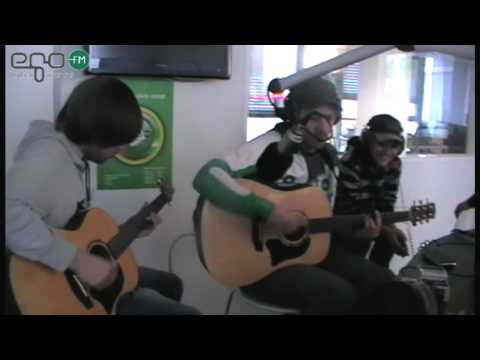 Voicst - Everyday I Work On The Road - live & unplugged