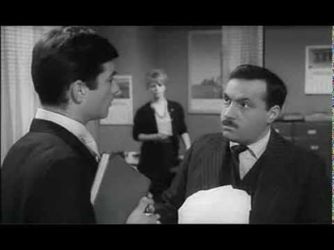 carambolages.1963. vous n'êtes pas outrecuidant vous êtes con comme un adjoint...