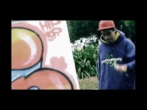 Charruas al micro // Mc Rolo - "Harto ya"