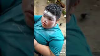 Download lagu si gendut yg Sukanya makan mp3