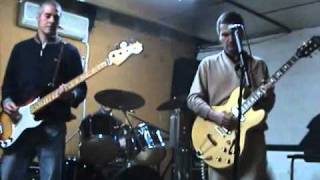 In the midnight hour   THE BOBBY ROYALS