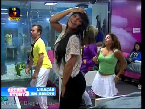 Festa Brasileira Extra 18/Out Casa dos Segredos 3 Dia 33 Taiana e Vanessa na Sala da Verdade