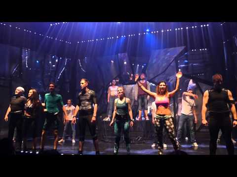 Atlantida muzikal 27.4.2016 Levice kratka ukazka zo zaveru