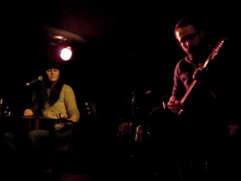 Trespassers William: Different Stars LIVE