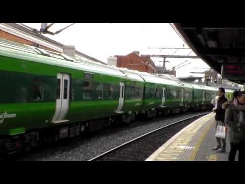 Dublin: trenuri Irish Rail (Iarnród Éireann) nr. 29119 si 8337 (DART)