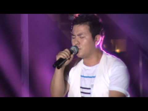 [FANCAM][2012년08월01일 - 부산 Summer Big Concert] Huh Gak - One Person (OST BIG).MPG